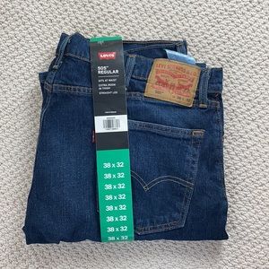 Men’s Levi’s 505 size 38x32. Brand new
